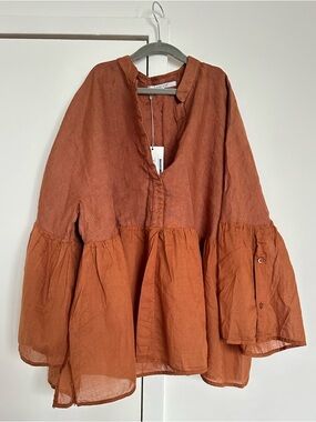 Tandem Italy. Linen/Cotton. Rust Orange Tiered Gauze Blouse. Part of a SET.